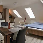 Kotva Apartment *